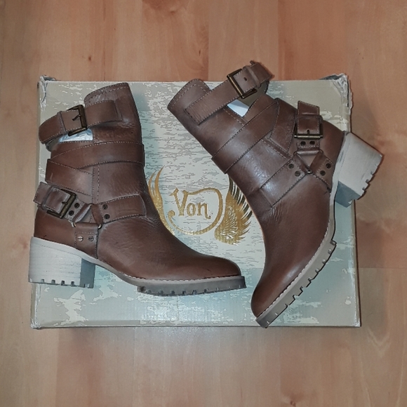 Von Dutch Stayvertical Leather Bootie - Picture 4 of 13